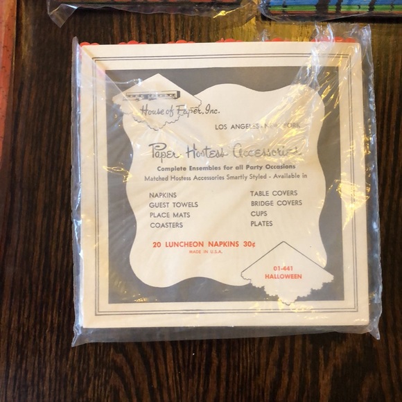 Vintage Halloween Party Paper Lot - Picture 5 of 9